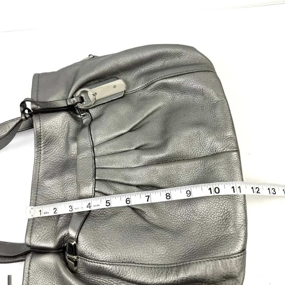 B Makowsky Hobo Handbag‎ Metallic Silver Leather Tasseled Boho Chic Everyday Bag